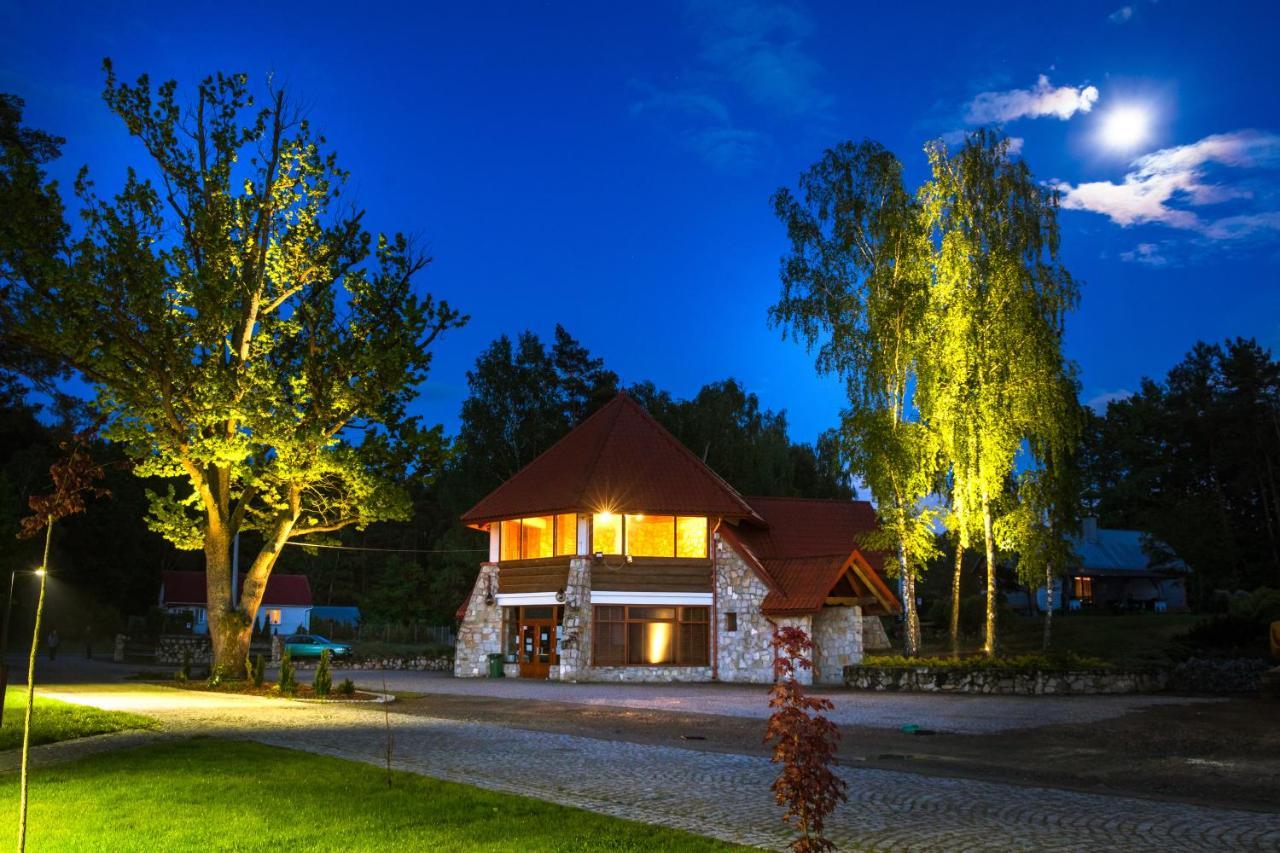 Debowy Dwor Hotel Ruda Rozaniecka Exterior photo